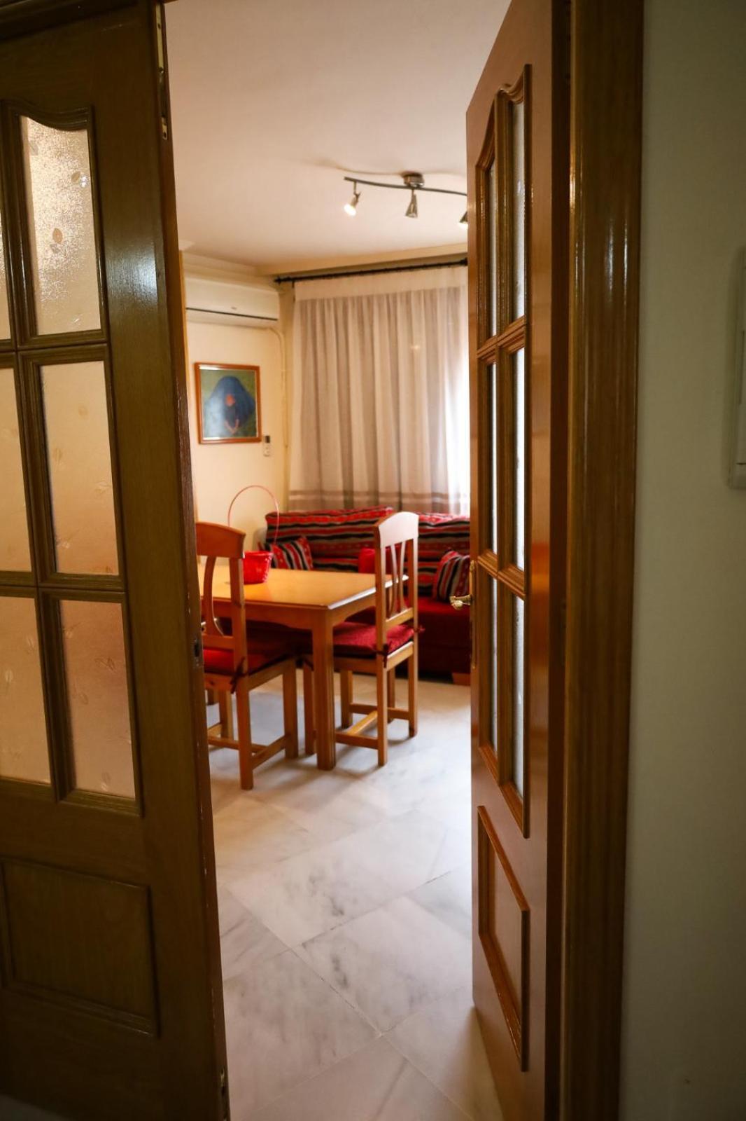 Hospedium Dlj Arjona Centro I Apartment Luaran gambar